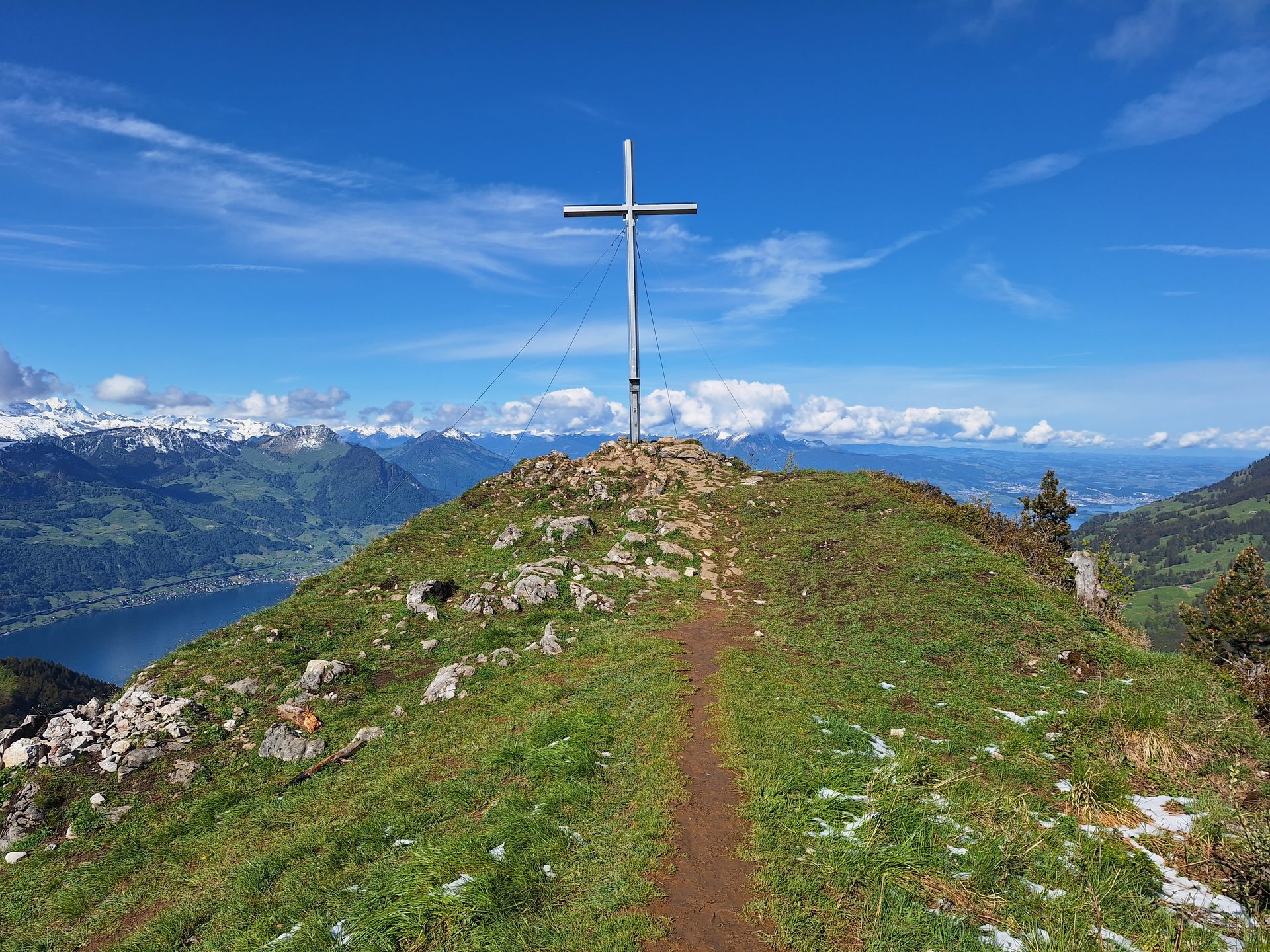 Rigi Hochflue (1698 m) – Südseite hoch, Leiter runter – Bild 19