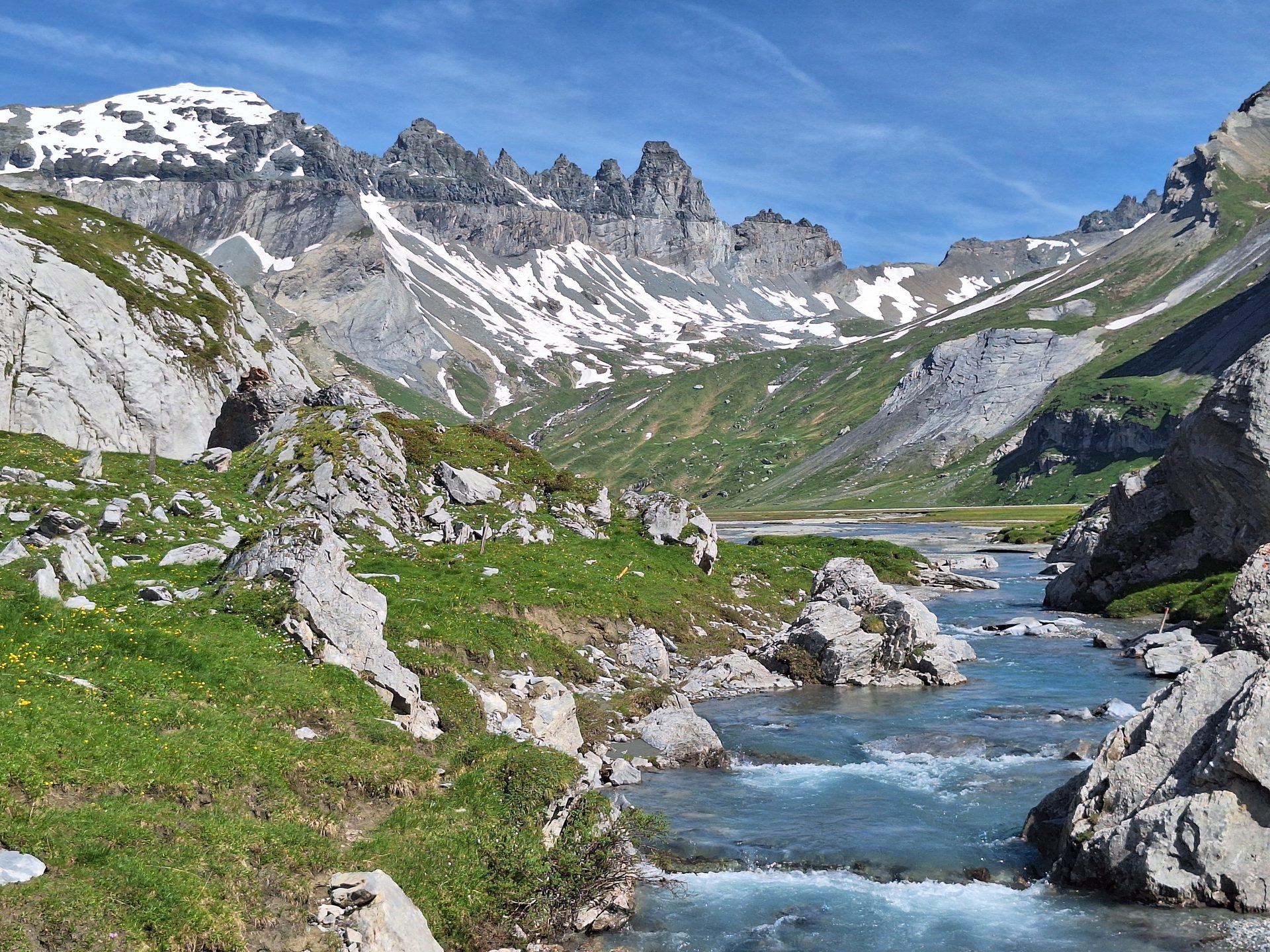 Segnesboden (2067 m) – Am Fuss des Sardona-Massivs – Bild 6