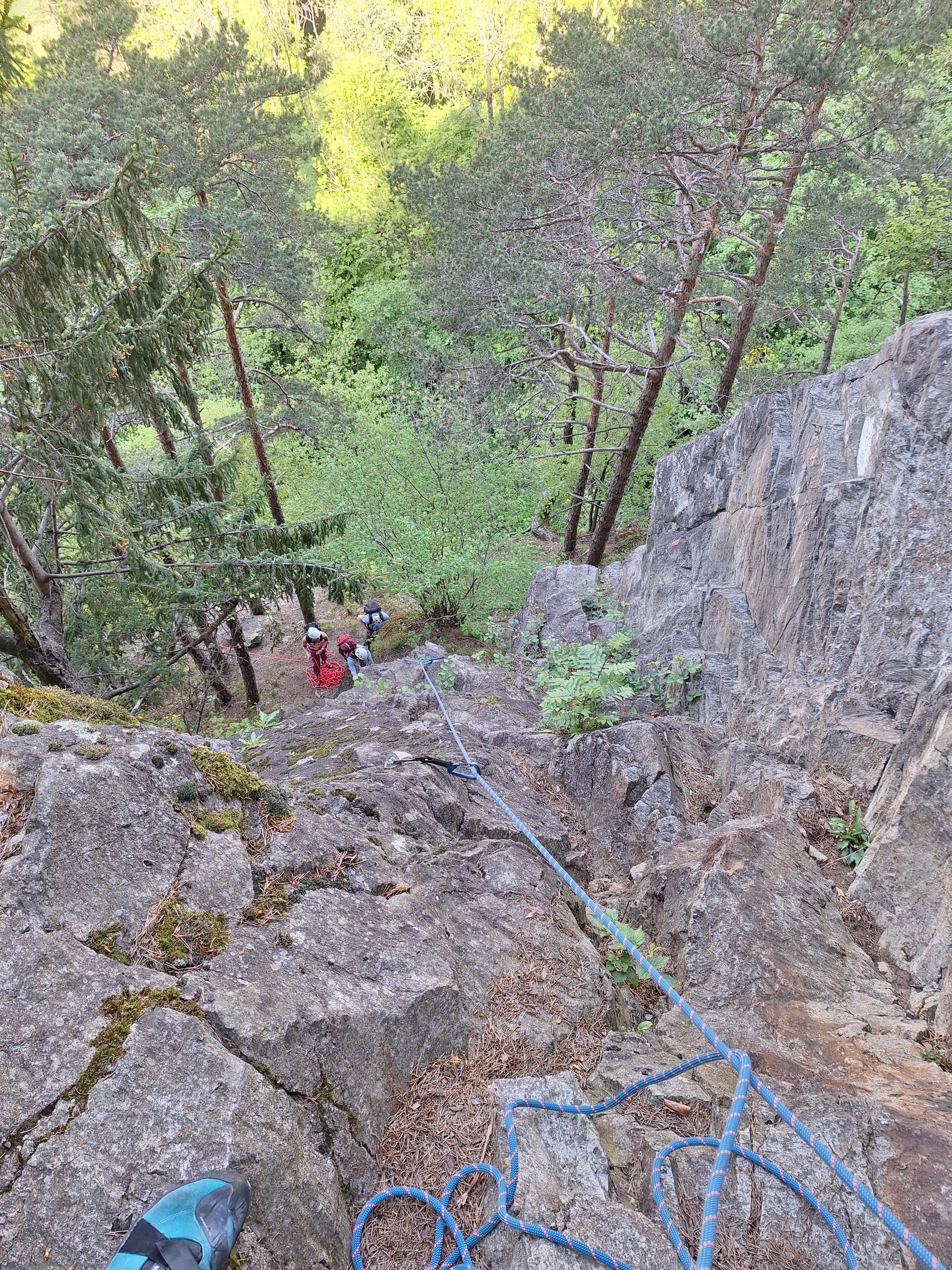 Toni Zimmermann Weg mit Andrina und Michi